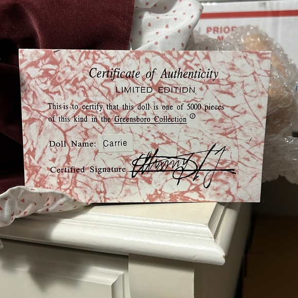 Limited Edition 1 out of 5000 Greensboro Porcelain Doll Collection - Carrie - Picture 2 of 5